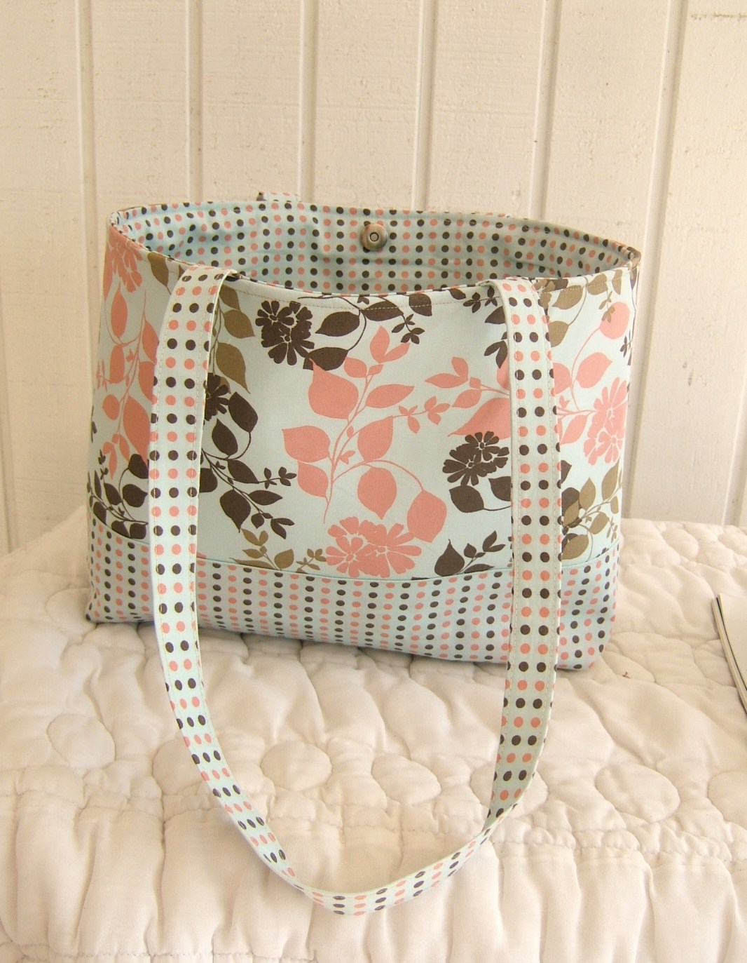 Mrs. Langleyâ€™s Tote Bag Sewing Pattern â€“ Free!!! | The Hip Home Ec ...